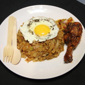 ROTTY KOTTU (CHICKEN/FISH WITH FRIED EGG)